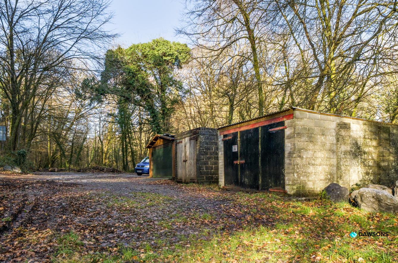 Cwmbach Road, Llanelli, SA15 4PN